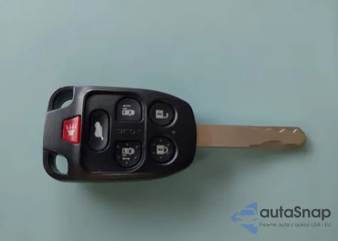 2011 Honda Odyssey Touring/Touring Elite z USA, uszkodzony, nr VIN 5FNRL5H97BB033709